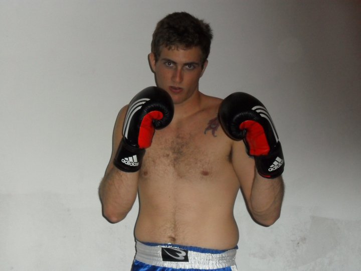 Bruno Moreira vai lutar pelo brasileiro de Boxe na Capital
