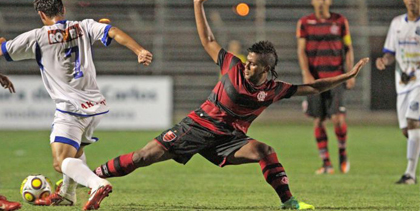 Aquidauanense apresenta futebol organizado e surpreende Flamengo