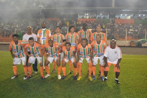 Naviraiense e Águia Negra fazem primeira partida da final hoje em Naviraí
