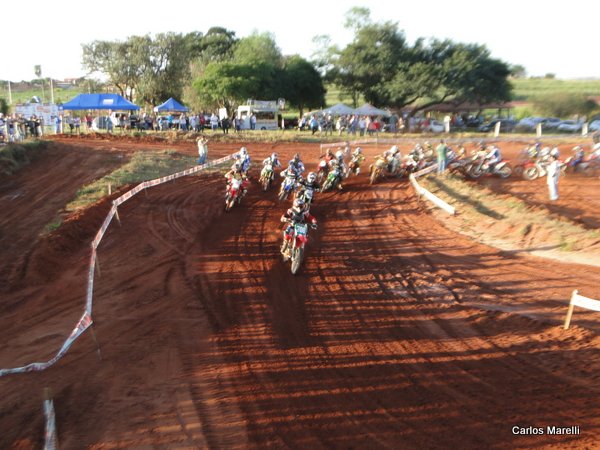 Estadual de Cross Country 2012 é aberto em Naviraí; metade dos competidores não terminaram a prova