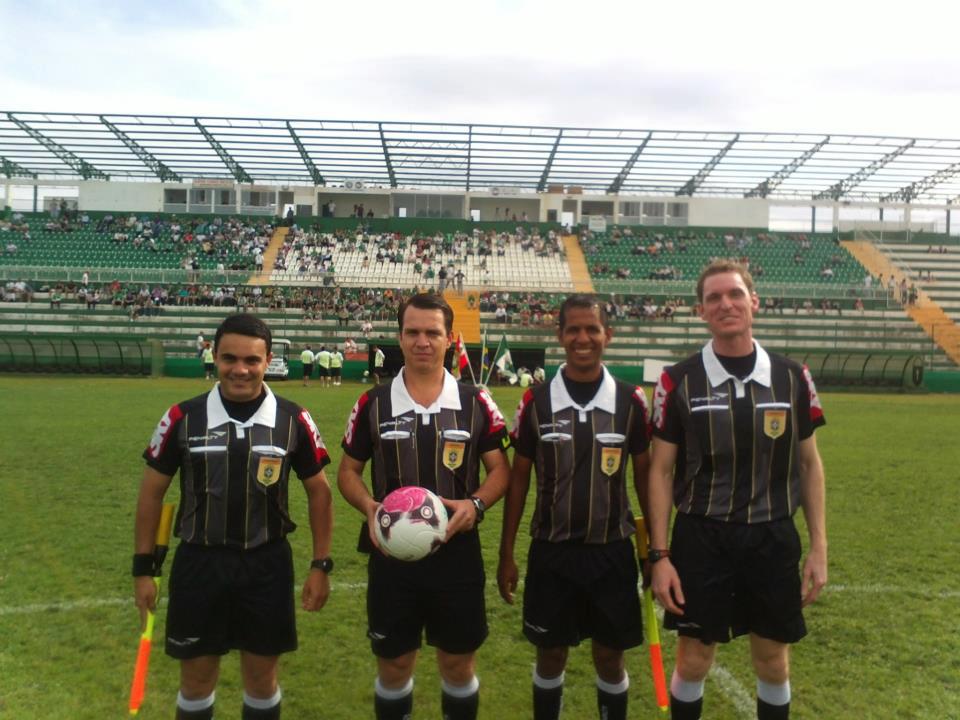 Jogo da Série B do Brasileirão terá árbitro assistente de Campo Grande