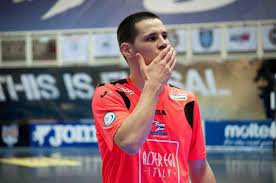 Douradense está perto de mais um título no futsal italiano