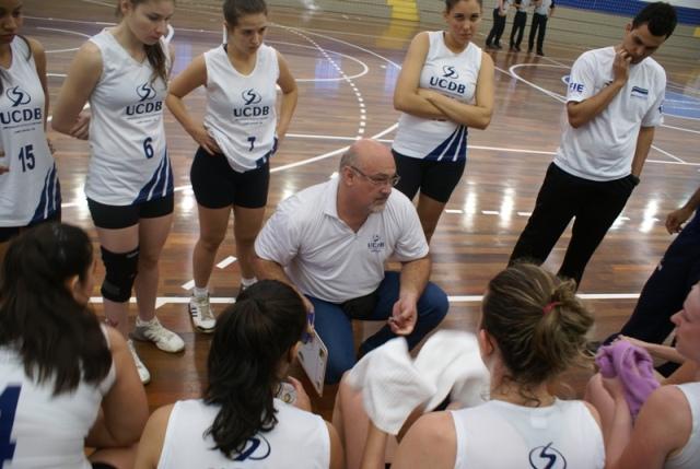 Basquete feminino de MS está na grande final do Jab's 2013