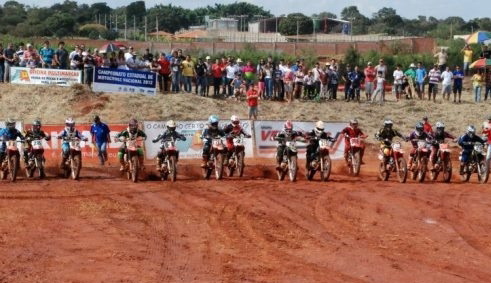 Pilotos de São Gabriel e Rio Verde são destaques no Estadual de Motocross