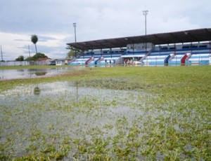 Chuvas comprometem gramado de estádio, e jogo do Sub-19 é transferido