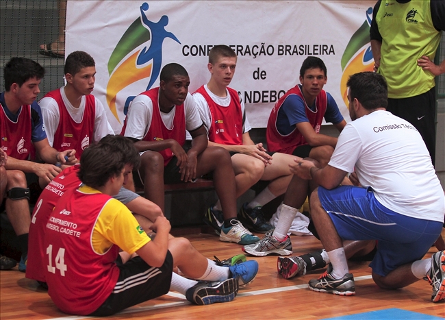 Técnico da Seleção masculina de Handebol vem a Campo Grande