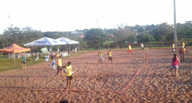Beach Tennis tem primeira disputa do ano no Parque das Nações