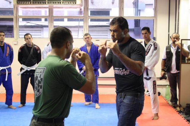 Rodrigo Minotauro garante que abrirá academia em Campo Grande