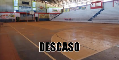 Interditado, poliesportivo de Aquidauana sofre com abandono
