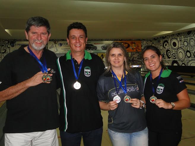 Clube Dourados encerra 59º torneio mensal de boliche