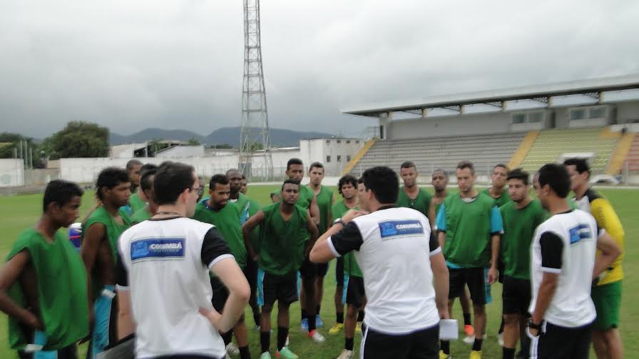 Corumbaense treina forte para a estreia contra o Operário