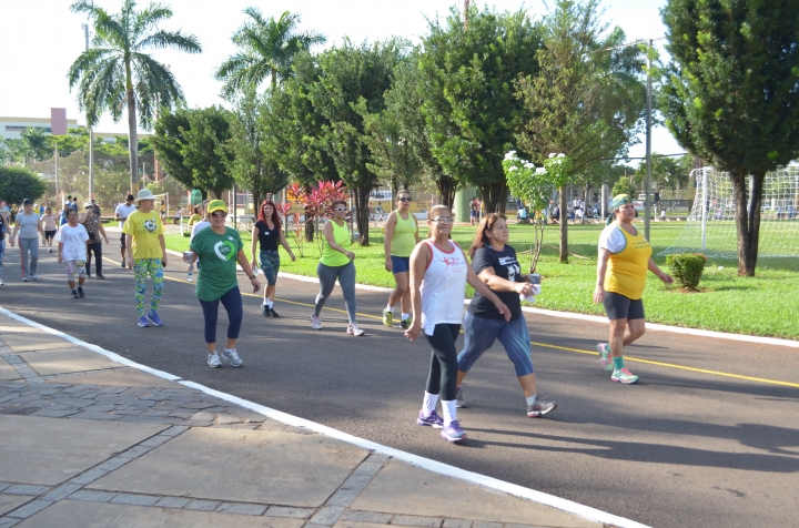 Corrida Por Amor a Campo Grande arrecada quase 1 t de alimentos