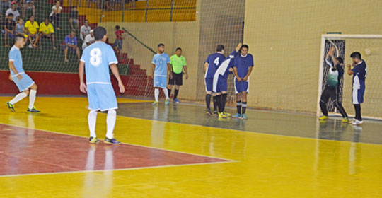 Municipal de Futsal define os finalistas da competição