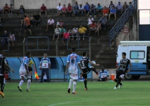 Ivinhema assume ponta do Grupo B