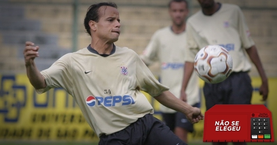 Ex-Santos e Timão, Robert vai treinar o Naviraiense 