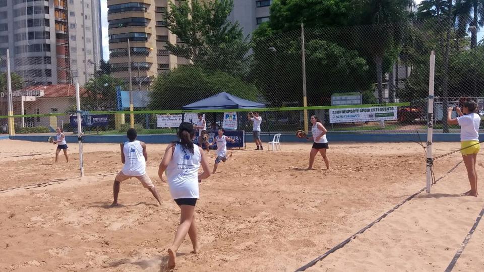Circuito Estadual de Beach Tênnis define campeões