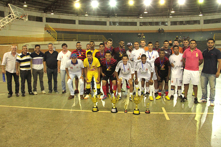 Opção levanta taça do Municipal de Nova Andradina