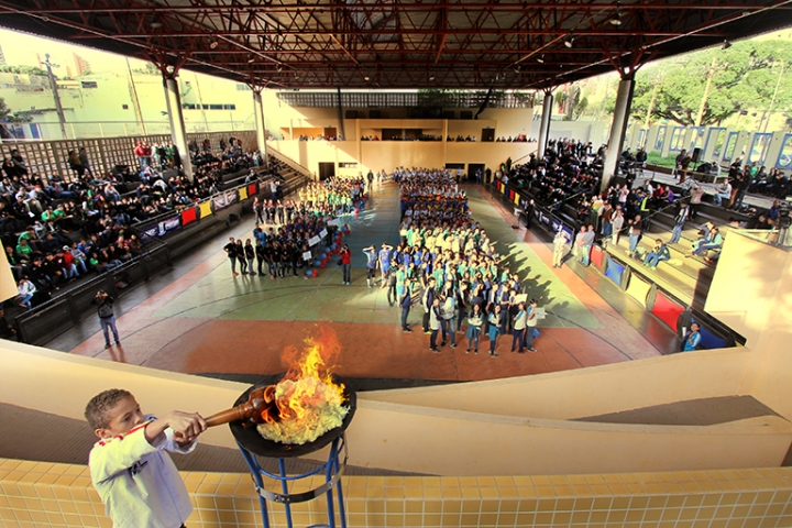 Festa do esporte marca abertura dos Jogos Escolares da Capital