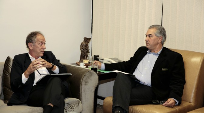 Governador recebe secretário geral da CBF e solicita projeto