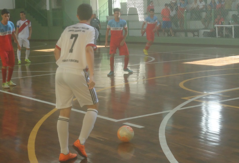 Copa Pelezinho Ensino Médio define equipes semifinalistas
