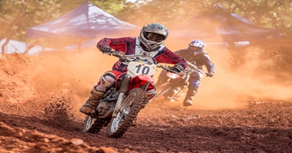 Motocross Promocional movimenta pista MX 3 Barras na capital