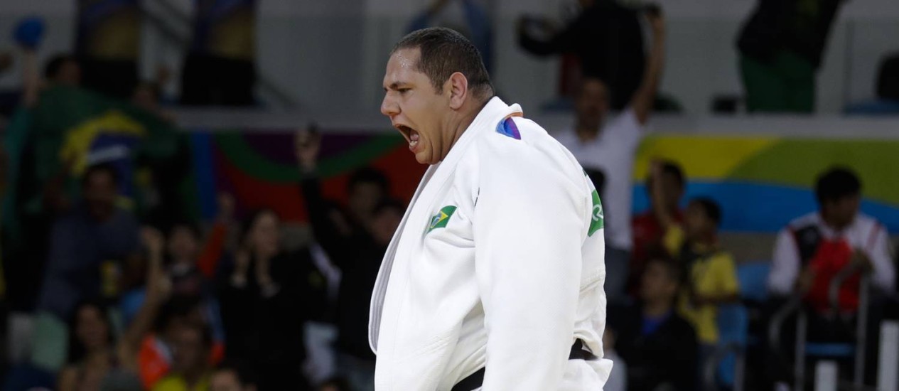 Campo-grandense Rafael Silva conquista o bronze no judô