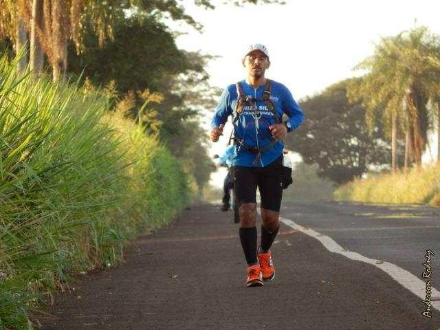 Ultramaratonista douradense irá participar de competição no Paraná