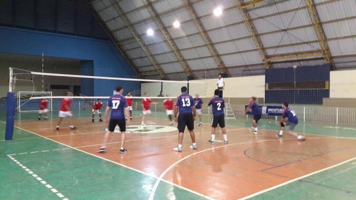 Jogos dos Servidores: Semed ganha no voleibol feminino