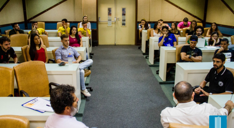Reunião entre reitoria e atlétitcas discute estratégias para o desporto na UFMS
