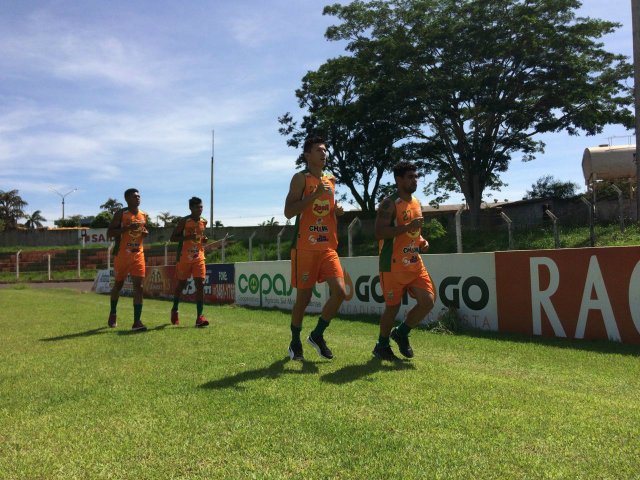 Naviraiense inicia treinos com "reforços" da Copa SP