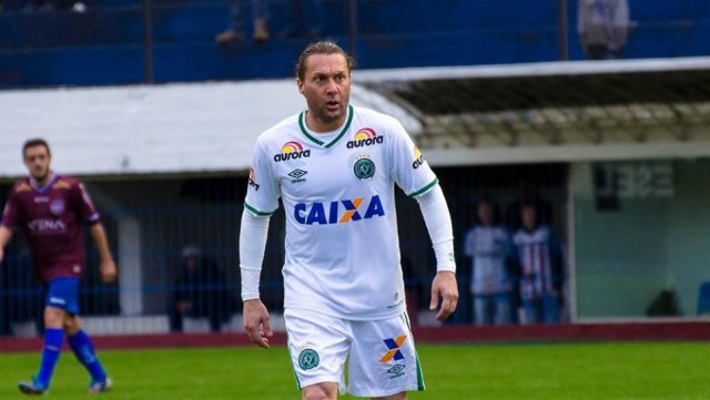 Hoje no Operário, Rodrigo Gral promete nunca abandonar Chape