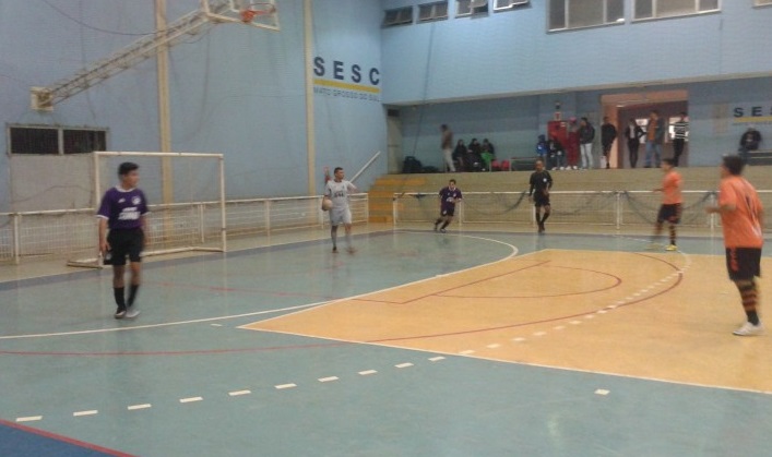 Sesc Dourados recebe inscrições para torneio de futsal 