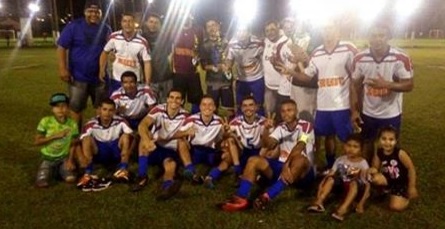 Nhanhá/Ferro Velho vence a 2ª Copa Macarronadas