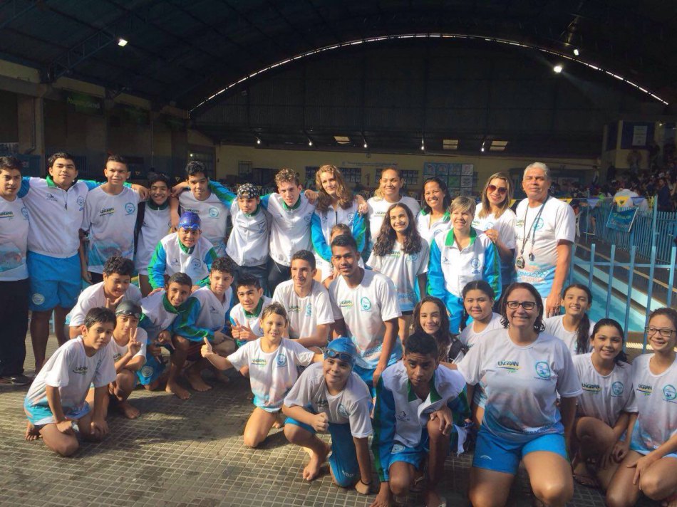 Funec/Corumbá conquista 56 medalhas no Estadual de Natação de Inverno
