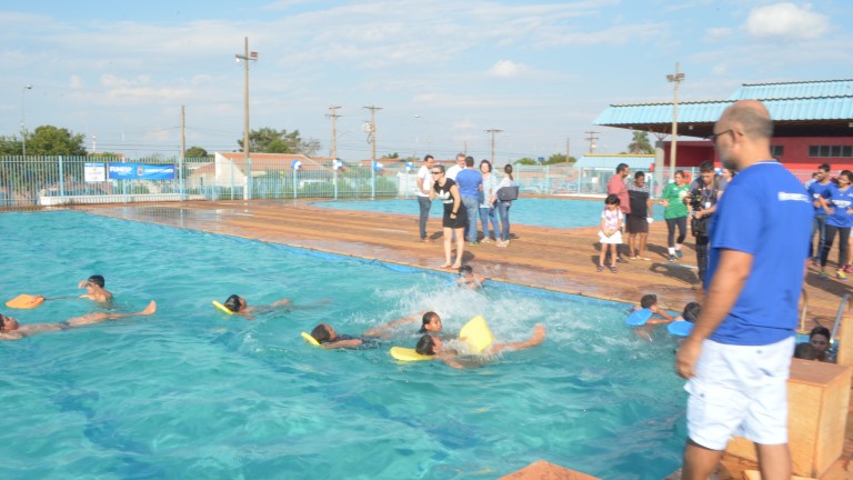 Prefeitura abre inscrições para oficinas aquáticas gratuitas