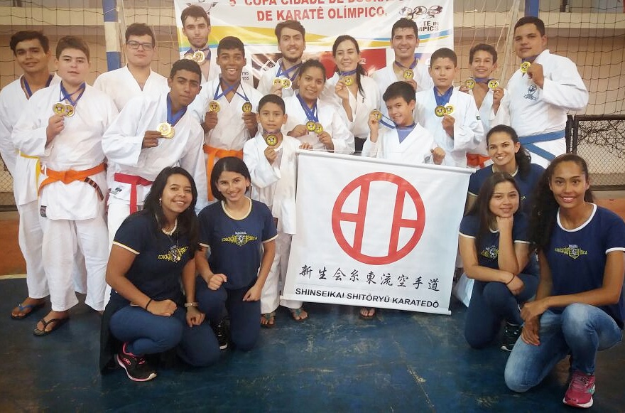 Karatedô de Ponta Porã conquista 23 medalhas em Dourados