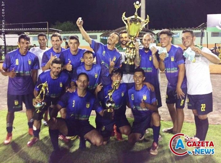 Paranhos faz 4x1 na final e é campeão da Copa Karandá 2017