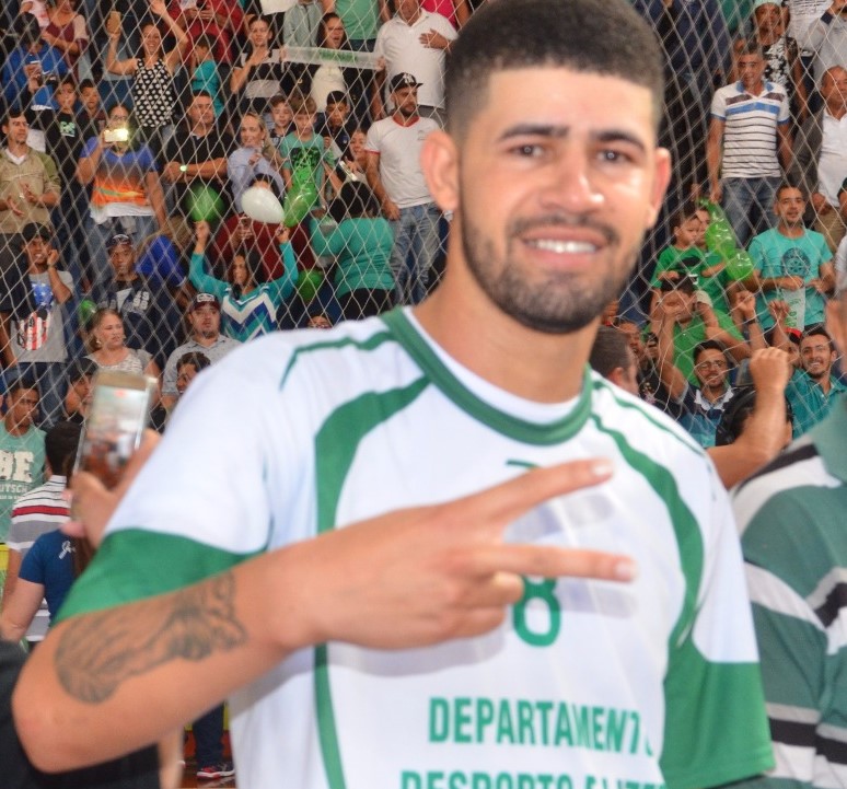 Agnaldo "Madruga" Dias