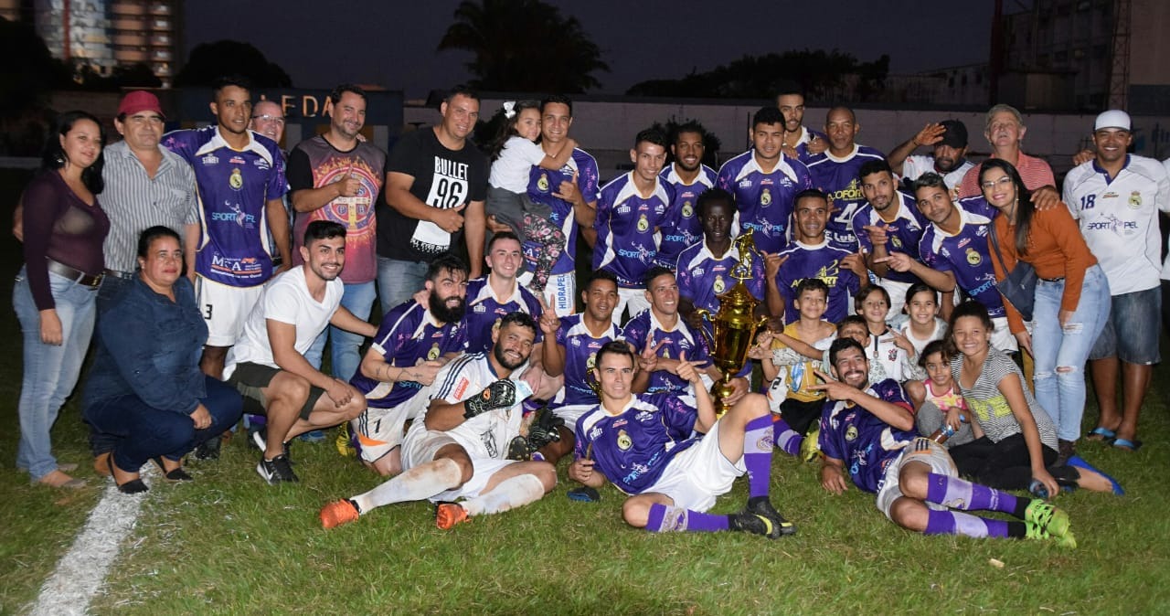 Real Cachoeirinha é campeão do Amador da Leda