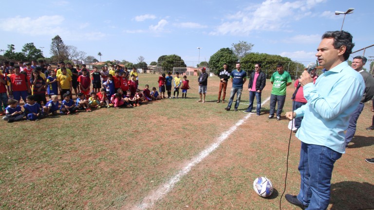 Bairro Maria Aparecida Pedrossian recebe 15º Núcleo de Futebol