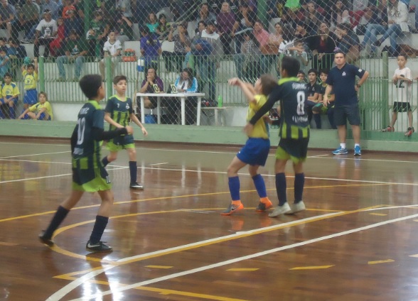 Rodada da Copa Pelezinho tem média de sete gols por jogo