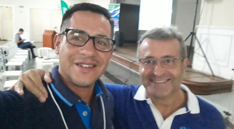 Maracajuense participa de curso de capacitação em natação com Ricardo Prado