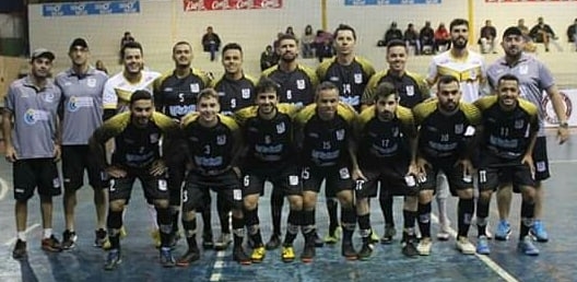 Juventude AG está a um passo do título da 1ª Divisão da Taça Brasil de Futsal
