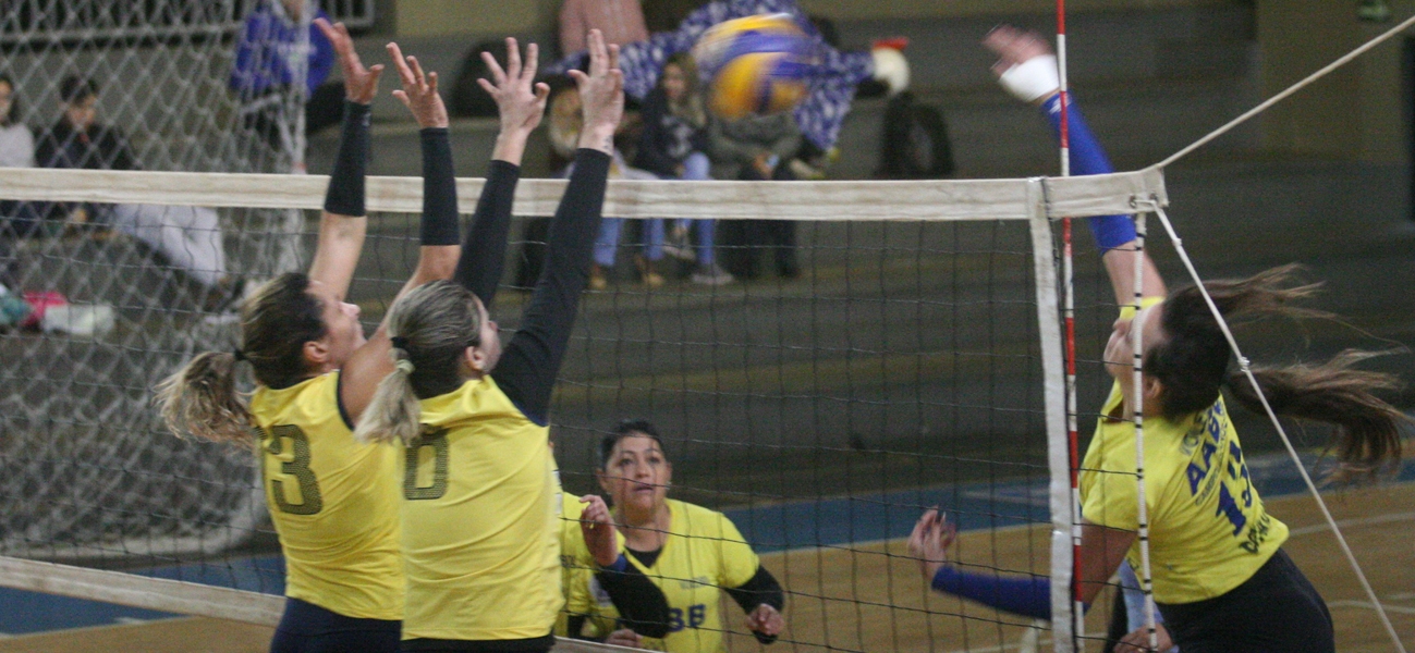 Copa Pantanal de Vôlei encerra fase classificatória neste sábado