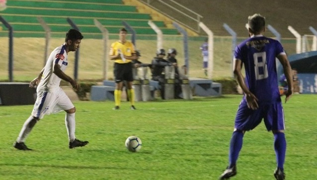 Costa Rica atropela Sinop e está nas quartas de final da Copa Verde
