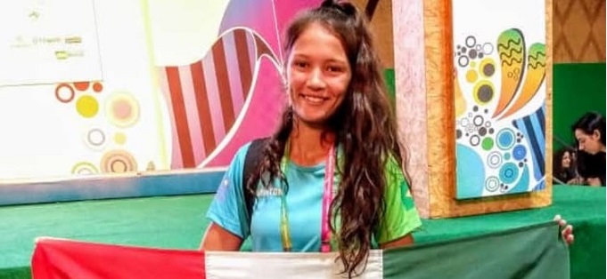 Rio-verdense conquista bronze no badminton dos Jogos Escolares