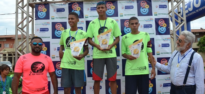 Atividades esportivas animam a criançada em Três Lagoas