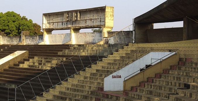 Primeira vistoria no estádio Morenão é reprovada 