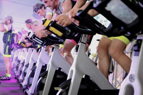 Desafio de Duathlon Indoor acontece no Sesc Camillo Boni 
