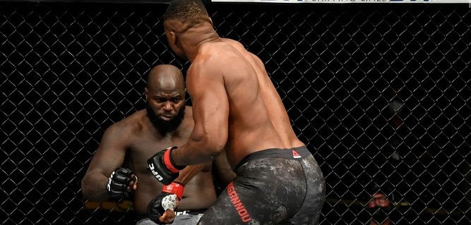 Histórico! UFC 249 é realizado nos Estados Unidos